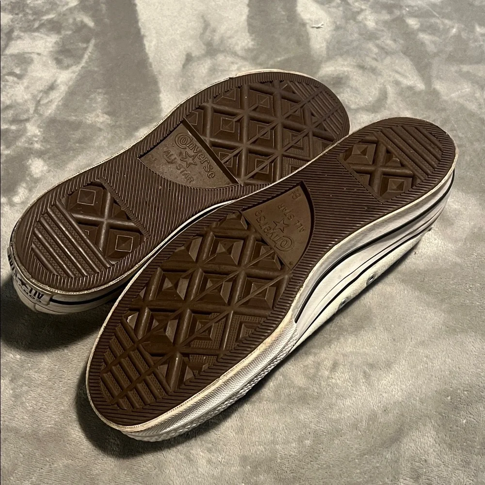 Classic Cream Canvas Platform Chuck Taylor All Stars. No laces. Used condition. - Picture 8 of 9